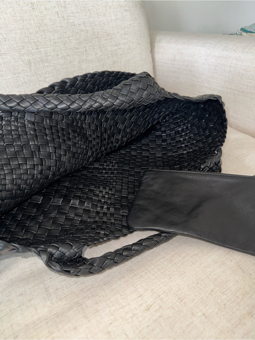 Falor Italian Black Woven Leather Tote with Removable Pouch - Picture 6 of 7